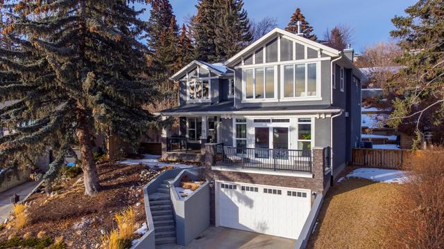 12 Hawthorne Crescent Nw, House detached with 4 bedrooms, 4 bathrooms and 4 parking in Calgary AB | Image 12