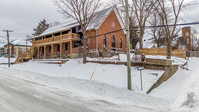 11 Peel St, House detached with 9 bedrooms, 7 bathrooms and 7 parking in Penetanguishene ON | Image 1