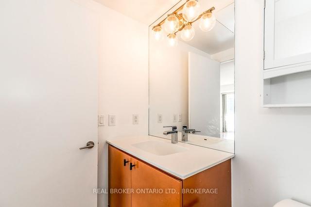 517 - 25 Cole St, Condo with 1 bedrooms, 1 bathrooms and 1 parking in Toronto ON | Image 6