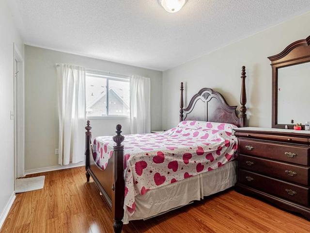 7 Brisby Mews, Townhouse with 3 bedrooms, 4 bathrooms and 1 parking in Toronto ON | Image 15