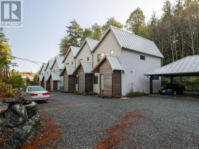 5 - 590 Marine Dr, House attached with 2 bedrooms, 2 bathrooms and 18 parking in Ucluelet BC | Image 42