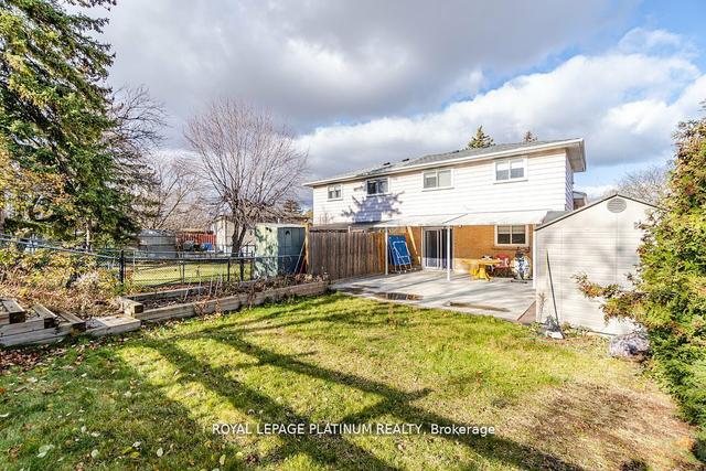430 Ginger Dwns, House semidetached with 3 bedrooms, 3 bathrooms and 3 parking in Mississauga ON | Image 13