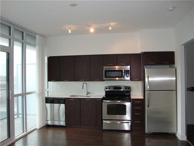 1110 - 169 Fort York Blvd, Condo with 1 bedrooms, 1 bathrooms and null parking in Toronto ON | Image 2