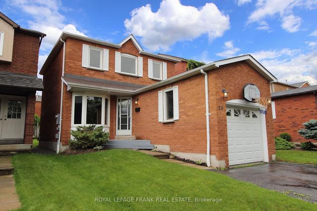28 Fernbank Pl, House detached with 3 bedrooms, 3 bathrooms and 3 parking in Whitby ON | Image 1