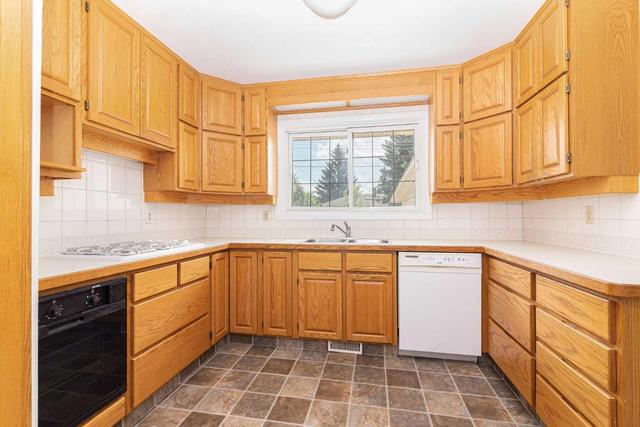 4113 45 Street, House detached with 5 bedrooms, 2 bathrooms and 2 parking in Red Deer AB | Image 3