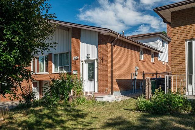 2662 Hortense Rd S, House semidetached with 3 bedrooms, 1 bathrooms and 2 parking in Mississauga ON | Image 23