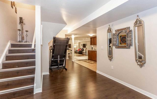 3120 Velmar Dr, House detached with 4 bedrooms, 5 bathrooms and 4 parking in Mississauga ON | Image 22