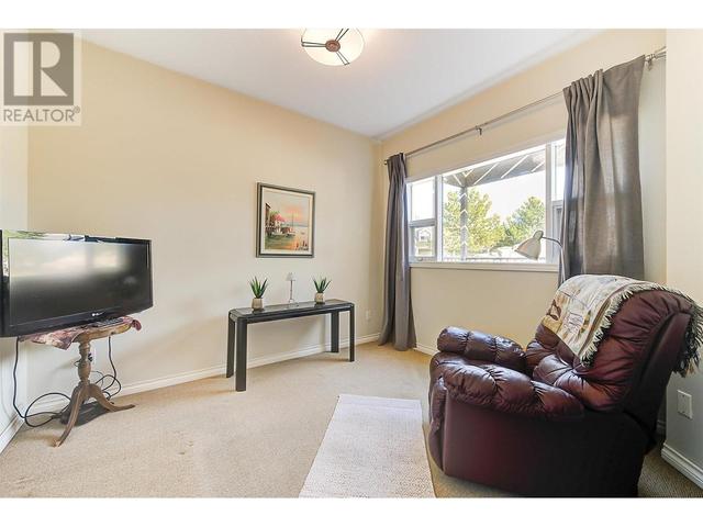 20 - 880 Christina Place, House attached with 4 bedrooms, 4 bathrooms and 4 parking in Kelowna BC | Image 31