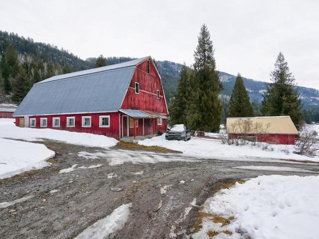 4503 Erie Ross Spur Road, House detached with 3 bedrooms, 2 bathrooms and null parking in Central Kootenay G BC | Image 12