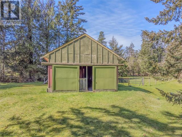 2050 Sanders Rd, House detached with 4 bedrooms, 3 bathrooms and 4 parking in Nanaimo E BC | Image 14