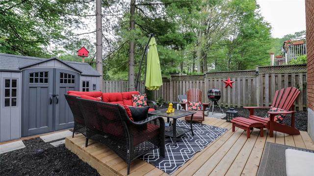 26 Irwin Dr, House detached with 3 bedrooms, 3 bathrooms and 6 parking in Barrie ON | Image 35