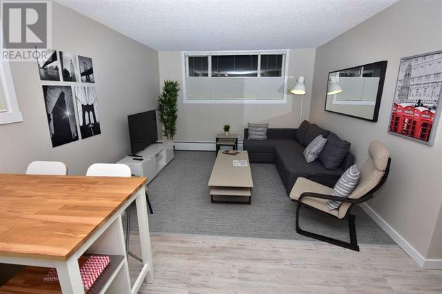 b4, - 9515 88 Avenue, Condo with 2 bedrooms, 1 bathrooms and 1 parking in Peace River AB | Image 6