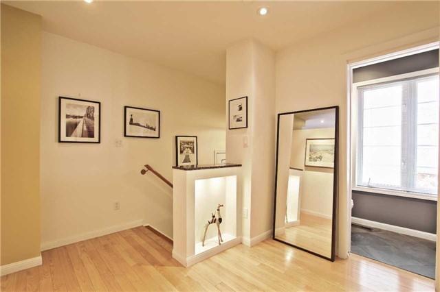 Th6 - 150 George St, Townhouse with 3 bedrooms, 3 bathrooms and 1 parking in Toronto ON | Image 3