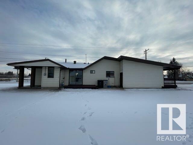 4803 46 St Nw, House detached with 4 bedrooms, 1 bathrooms and null parking in Redwater AB | Image 1