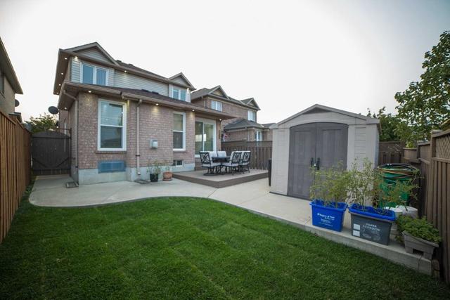 56 Narrow Valley Cres, House detached with 3 bedrooms, 4 bathrooms and 4 parking in Brampton ON | Image 20