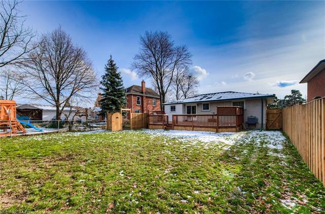 523 Dunbar Road, House detached with 3 bedrooms, 2 bathrooms and 2 parking in Cambridge ON | Image 25