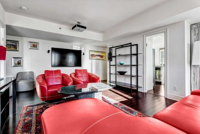 622 - 701 Sheppard Ave W, Condo with 2 bedrooms, 2 bathrooms and 2 parking in Toronto ON | Image 2