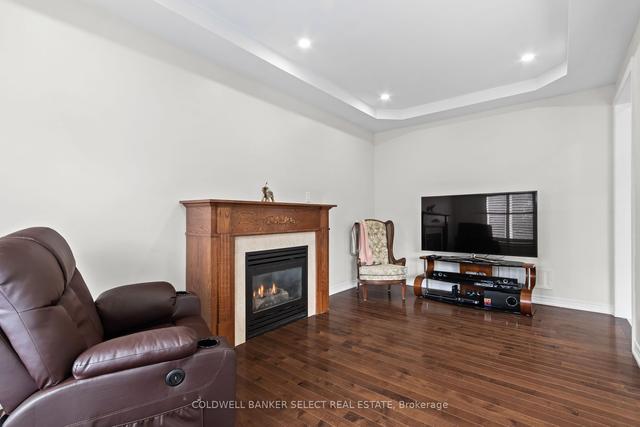 61 Edenvalley Pl, House detached with 4 bedrooms, 4 bathrooms and 6 parking in Hamilton ON | Image 8