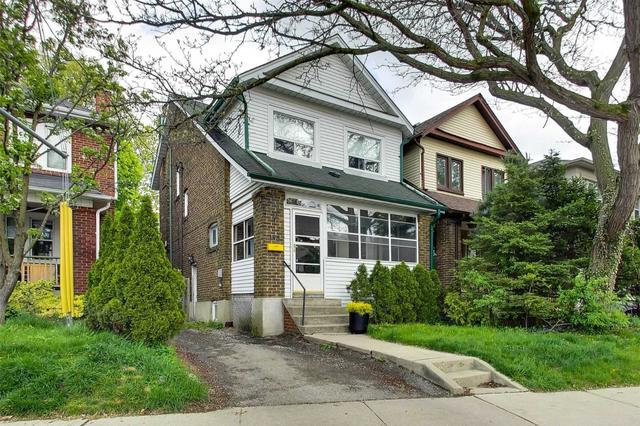 195 Arlington Ave, House semidetached with 3 bedrooms, 2 bathrooms and 3 parking in Toronto ON | Image 1
