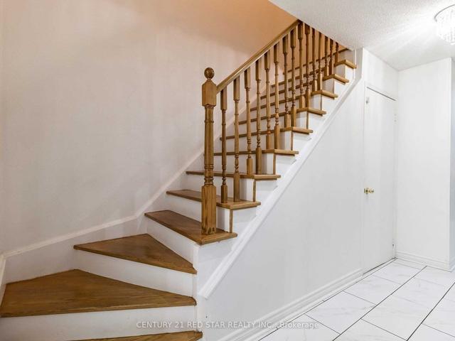 154 Muirland Cres, House detached with 3 bedrooms, 3 bathrooms and 3 parking in Brampton ON | Image 34