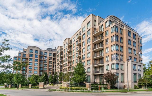107 - 16 Dallimore Circ, Condo with 2 bedrooms, 2 bathrooms and 2 parking in Toronto ON | Image 1
