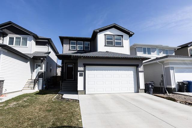 855 Miners Boulevard W, House detached with 4 bedrooms, 2 bathrooms and 5 parking in Lethbridge AB | Image 1