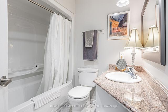 814 - 135 James St, Condo with 2 bedrooms, 2 bathrooms and 1 parking in Hamilton ON | Image 5