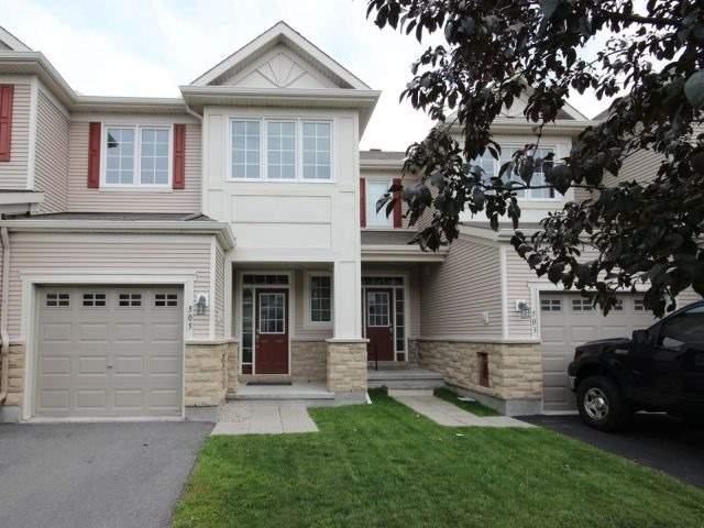 505 Rannoch Private, House attached with 3 bedrooms, 3 bathrooms and 1 parking in Ottawa ON | Image 1