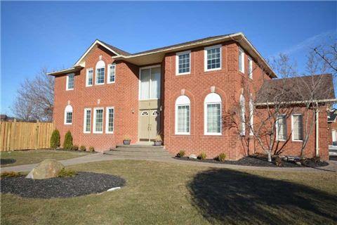 2 Roane Ave, House detached with 4 bedrooms, 4 bathrooms and 2 parking in Halton Hills ON | Image 1