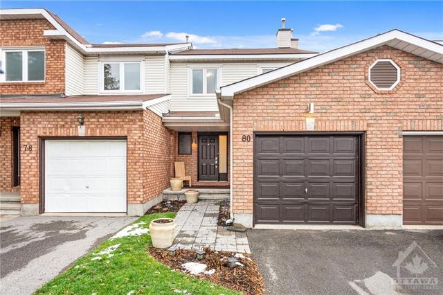 80 Markland Crescent, Townhouse with 3 bedrooms, 2 bathrooms and 3 parking in Ottawa ON | Image 1