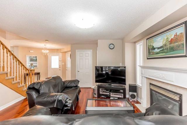 48 Livia Herman Way, House detached with 3 bedrooms, 4 bathrooms and 6 parking in Barrie ON | Image 4