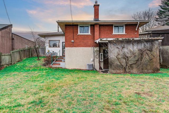 66 Beech Ave, House detached with 3 bedrooms, 1 bathrooms and 2 parking in Cambridge ON | Image 34