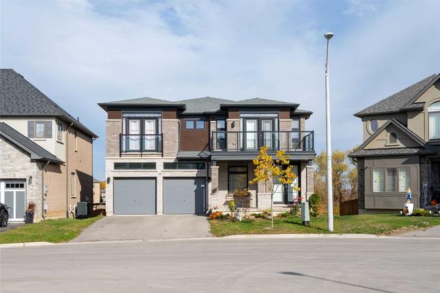35 Dougherty Crt, House detached with 4 bedrooms, 3 bathrooms and 6 parking in Hamilton ON | Image 1