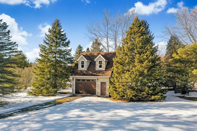 4 Craig Crt, House detached with 4 bedrooms, 3 bathrooms and 12 parking in Clarington ON | Image 12