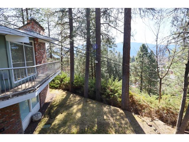 7005 Galena Avenue, House detached with 3 bedrooms, 2 bathrooms and null parking in Kootenay Boundary D BC | Image 3
