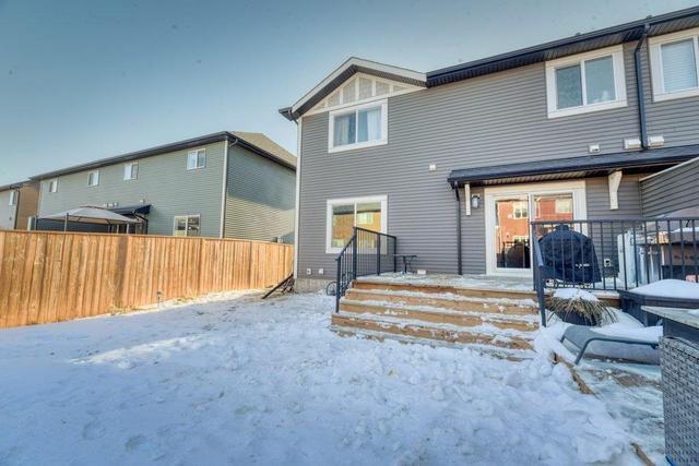 612 Edgefield Gate, Home with 4 bedrooms, 3 bathrooms and 4 parking in Wheatland County AB | Image 6