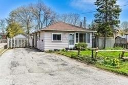 701 Marksbury Rd, House detached with 3 bedrooms, 1 bathrooms and 6 parking in Pickering ON | Image 1