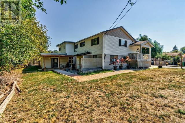 714 Bruce Ave, House detached with 7 bedrooms, 3 bathrooms and 12 parking in Nanaimo BC | Image 1