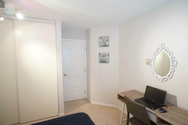 408 - 777 Leon Ave, Condo with 2 bedrooms, 2 bathrooms and 1 parking in Kelowna BC | Image 5