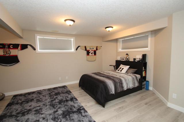 46 Erhart Close, House detached with 4 bedrooms, 3 bathrooms and 2 parking in Olds AB | Image 35