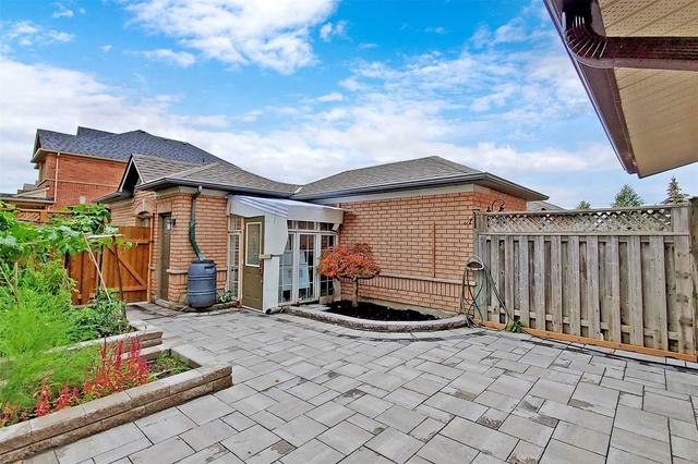 129 Bur Oak Ave, House attached with 3 bedrooms, 3 bathrooms and 2 parking in Markham ON | Image 20