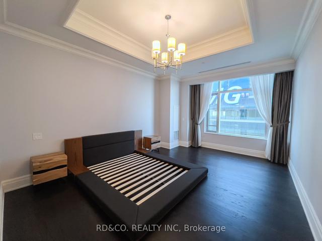 5202 - 311 Bay St, Condo with 2 bedrooms, 3 bathrooms and 1 parking in Toronto ON | Image 9