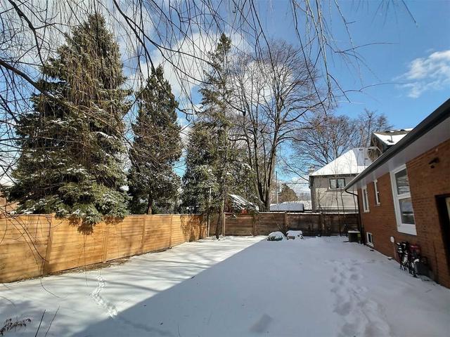 3519 Enniskillen Circ, House detached with 3 bedrooms, 3 bathrooms and 7 parking in Mississauga ON | Image 12