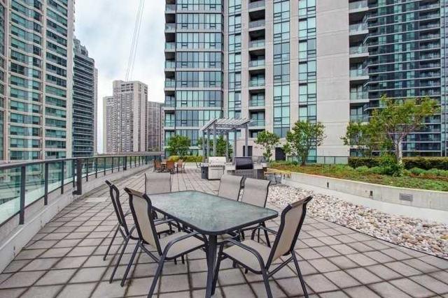 510 - 12 Yonge St, Condo with 2 bedrooms, 2 bathrooms and 1 parking in Toronto ON | Image 15
