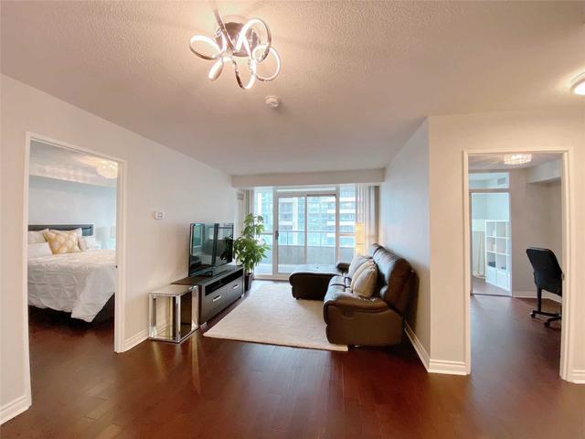 1907 - 23 Hollywood Ave, Condo with 2 bedrooms, 2 bathrooms and 1 parking in Toronto ON | Image 20