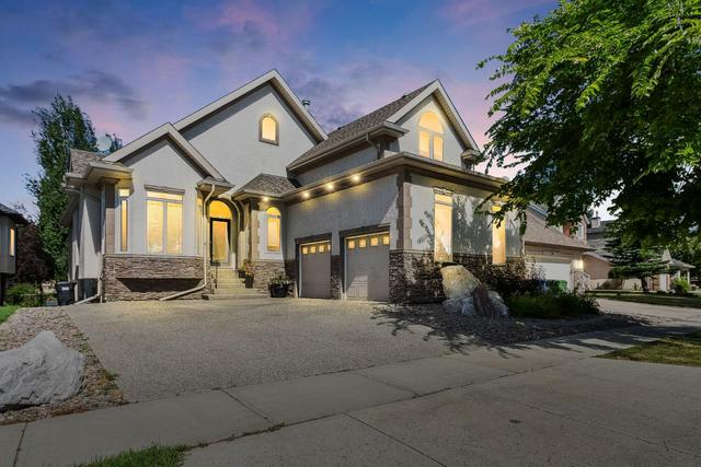 23 Discovery Ridge Lane Sw, House detached with 3 bedrooms, 2 bathrooms and 4 parking in Calgary AB | Image 12