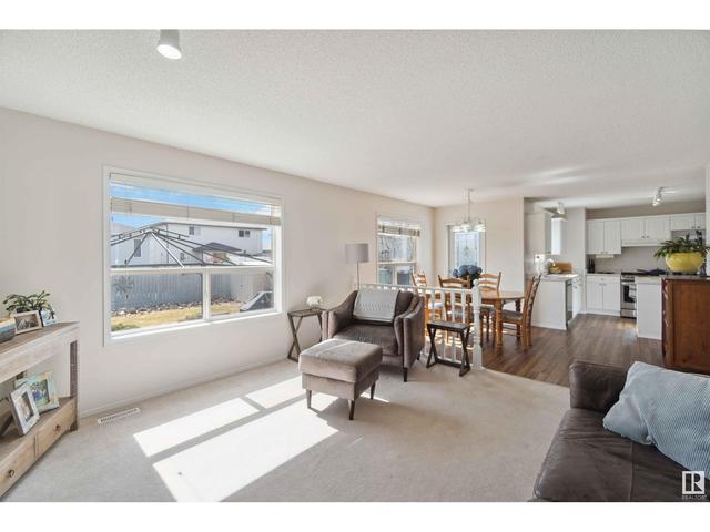 9815 180a Av Nw, House detached with 4 bedrooms, 2 bathrooms and null parking in Edmonton AB | Image 13