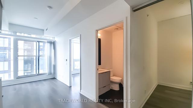 3015 - 181 Dundas St E, Condo with 1 bedrooms, 1 bathrooms and 0 parking in Toronto ON | Image 19