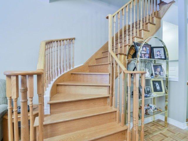 3645 Bala Dr, House semidetached with 3 bedrooms, 3 bathrooms and 1 parking in Mississauga ON | Image 12
