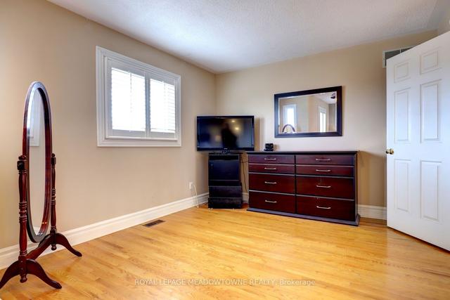 8 St. Mark Pl, House detached with 4 bedrooms, 4 bathrooms and 6 parking in Brampton ON | Image 16